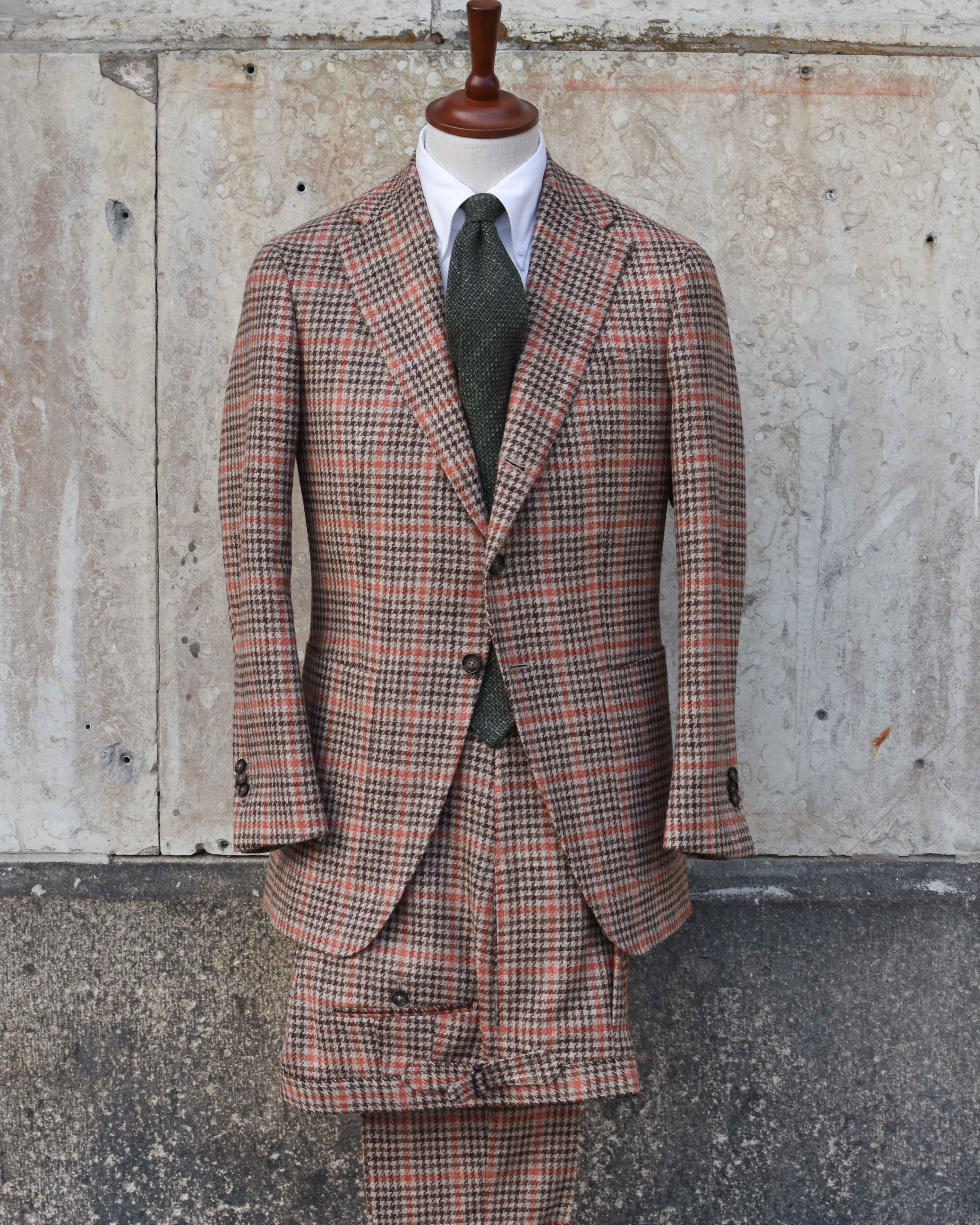 Checked-holland-and-sherry-suit-rutig-kostym-flanell