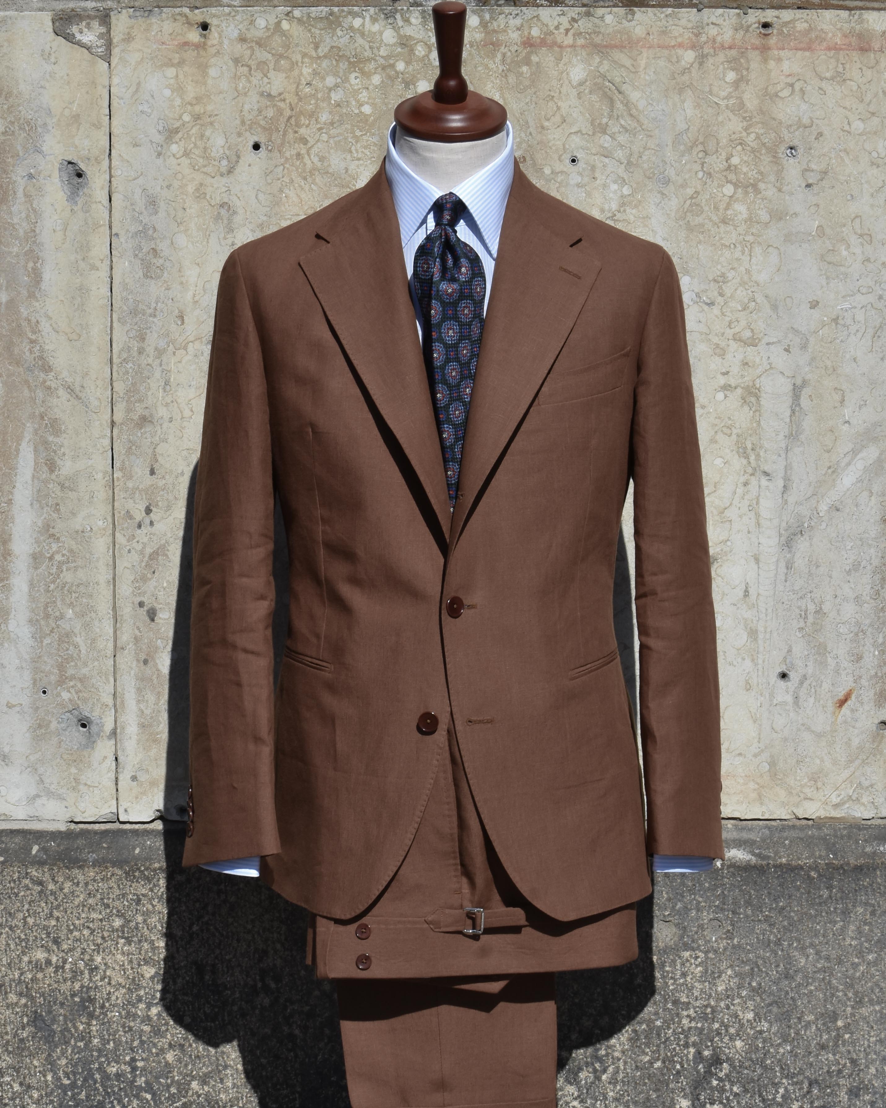 Tobacco-suit-linen-kostym-Dugdale-bros